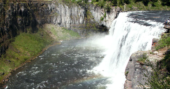 mesa-falls near Drift Lodge 